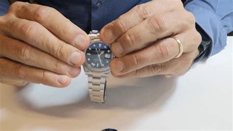 ccomee si rompe un rubino in un rolex|Cambiare ghiera a un Rolex .